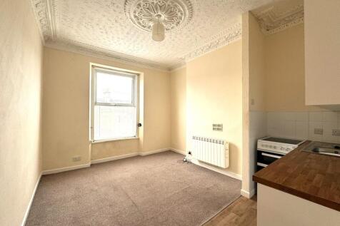 Open plan living (1)