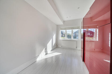 1358198-11-68d121...