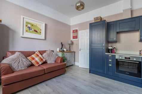 Penylan Road 15, 1-4.jpg