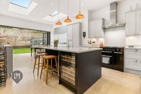 Kitchen/Dining/Living