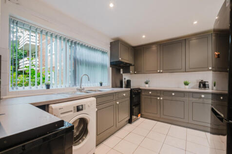 Flat 2 Willow Court, Willow Bank, MANCHESTER, M14 6XP photo 5