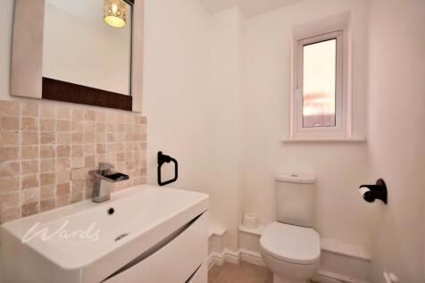 Bishop cloakroom use