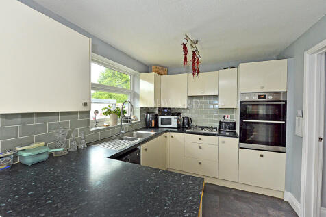 Kitchen/Dining Ro...