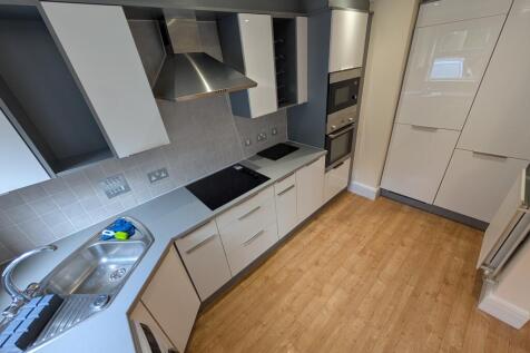 Chandlers Ford, Poulton-Le-Fylde, Lancashire, FY6 photo 4