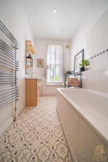 8 Claremont Rd Nottingham NG5 1BH