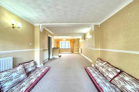 Big Lounge Shot.jpeg