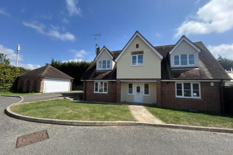 3 bedroom Detached for rent