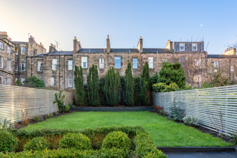 6 bed, 6 bath Town House in Edinburgh - Photo 21