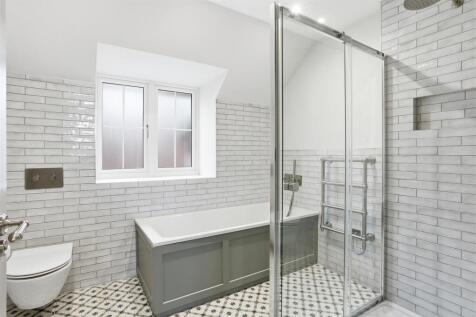 1578342896 - 5 Amberwood Grove -44.jpg