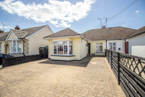Rochford, SS4 - property photo