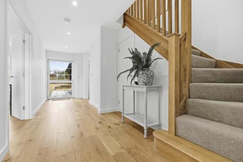 2 Blackheath Road...