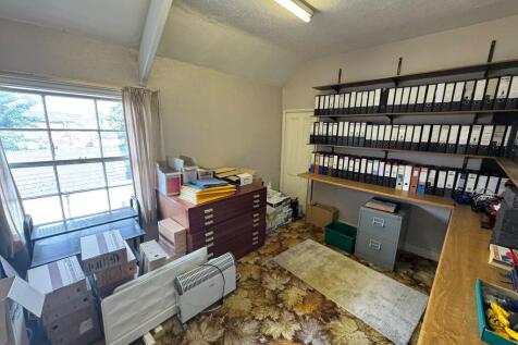 Office for sale Image 4
