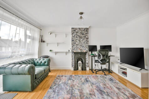 1309344-11-684af3...