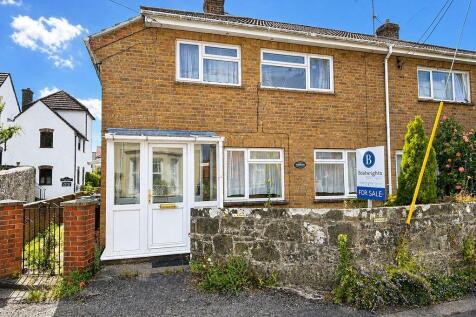 Quinton_Front Aspect