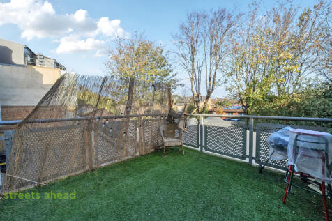 f5ce0c00-fad6-493...