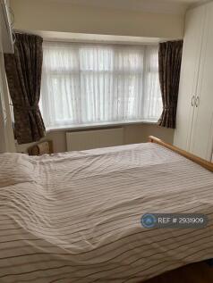 Ellerdine Road, Hounslow, TW3 photo 5