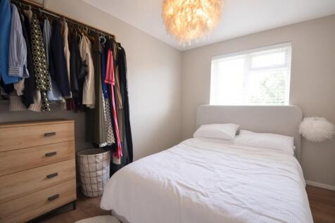 Chaucer Road, Ashford photo 4