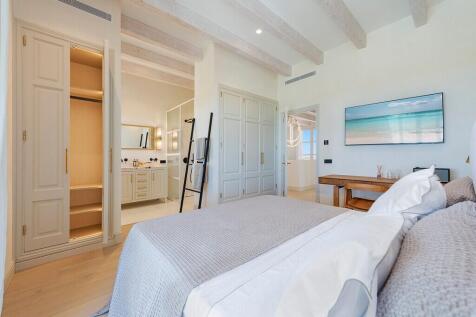 Bedroom (4)