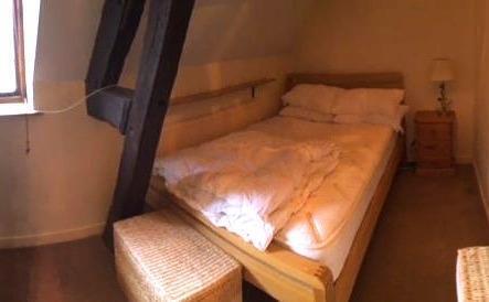 BEDROOM A.JPG