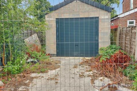Detached Garage