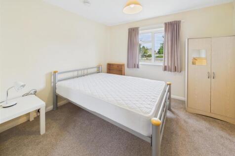 CAM03789G0-PR0079-ST