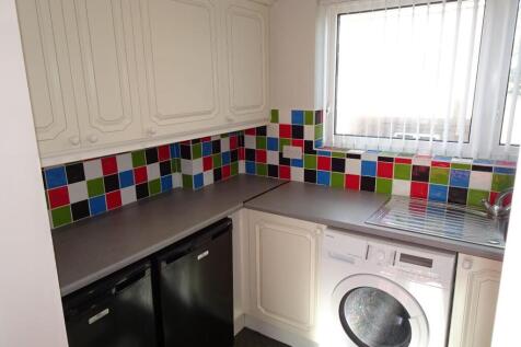 Kitchen.JPG