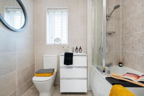 Energy-efficient family bathroom