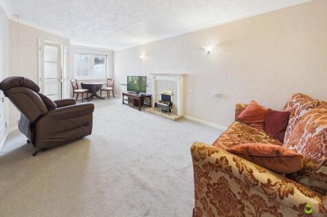 Presented by Clinton at EweMove Bexleyheath and Da