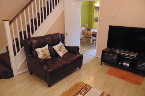 Hunters Way, Cippenham photo 5