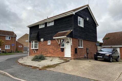 4-bed detached on Brocksparkwood, Brentwood, £1,995/mo