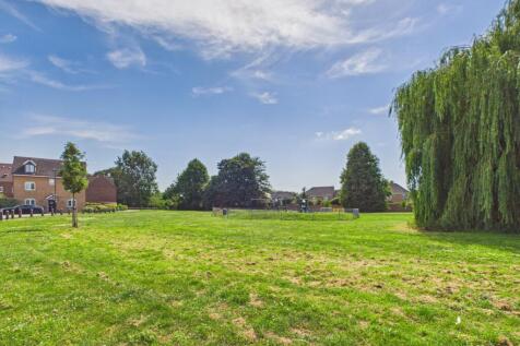 Open Space Opposite