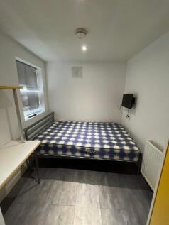 leek-road-st4-2bw-992556