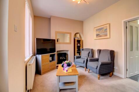 Living Room - St Johns St - Matt Clinton - EweMove