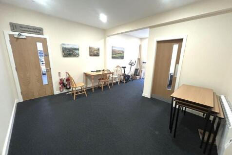 Office to rent Image 6