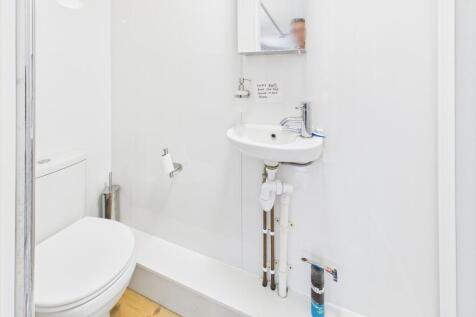 CAM02545G0-PR0468-STILL030