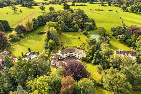 Whitebarn Road, Alderley Edge photo 5