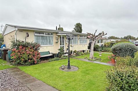 NEW FRONT 3 OCTOBER 25.jpg