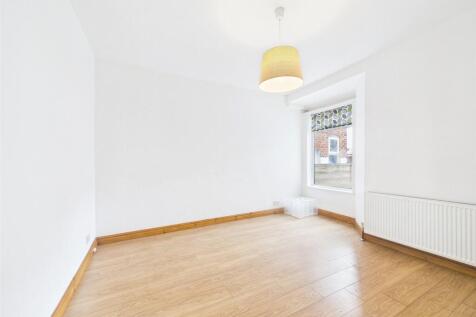 Barff Road, Salford, Greater Manchester, M5 photo 4