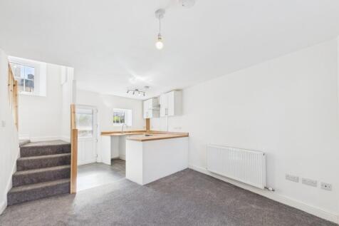 Kitchen / Living ...