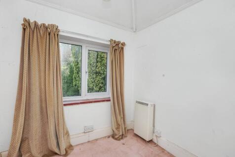 15 Downs Road, Canterbury, Kent, CT2 7AY