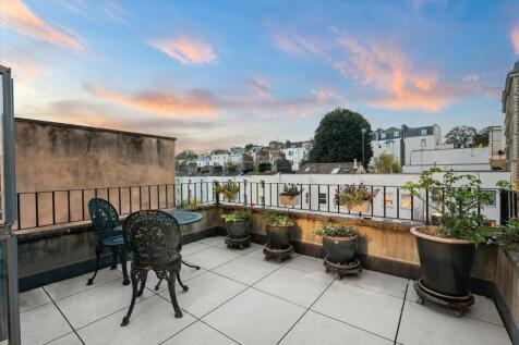 5 bed, 3 bath Town House in Bristol - Photo 24