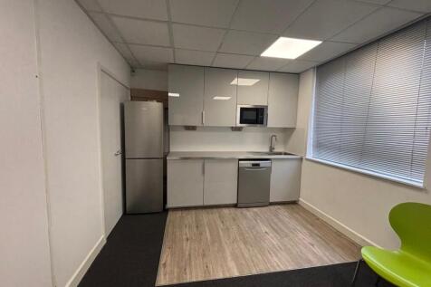 WhatsApp Image 20250630 at 142227_5297e50a 1.jpg