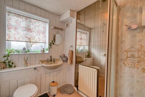 2 Carlton Rise-03.jpg