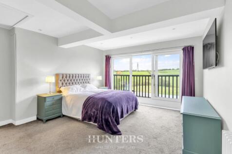 Heywood Old Road (9).jpg