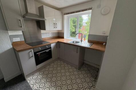29a Warrington Road photo 5