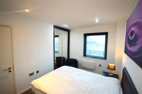 Broughton House, 50 West Street, S1 photo 5
