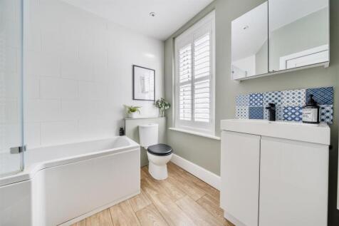 For Sale by Aspire Residential | Broadwater Road