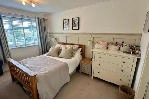 WhatsApp Image 2025-09-29 at 13.24.53_4456cda3.jpg