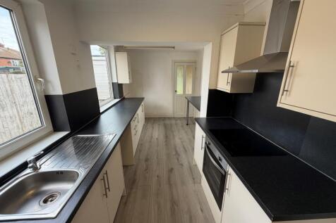 Southfields Drive, Peterborough, PE2 photo 4