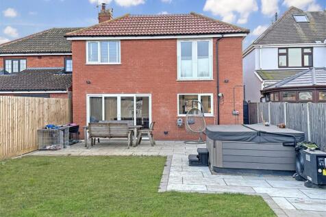 Rear Aspect 048